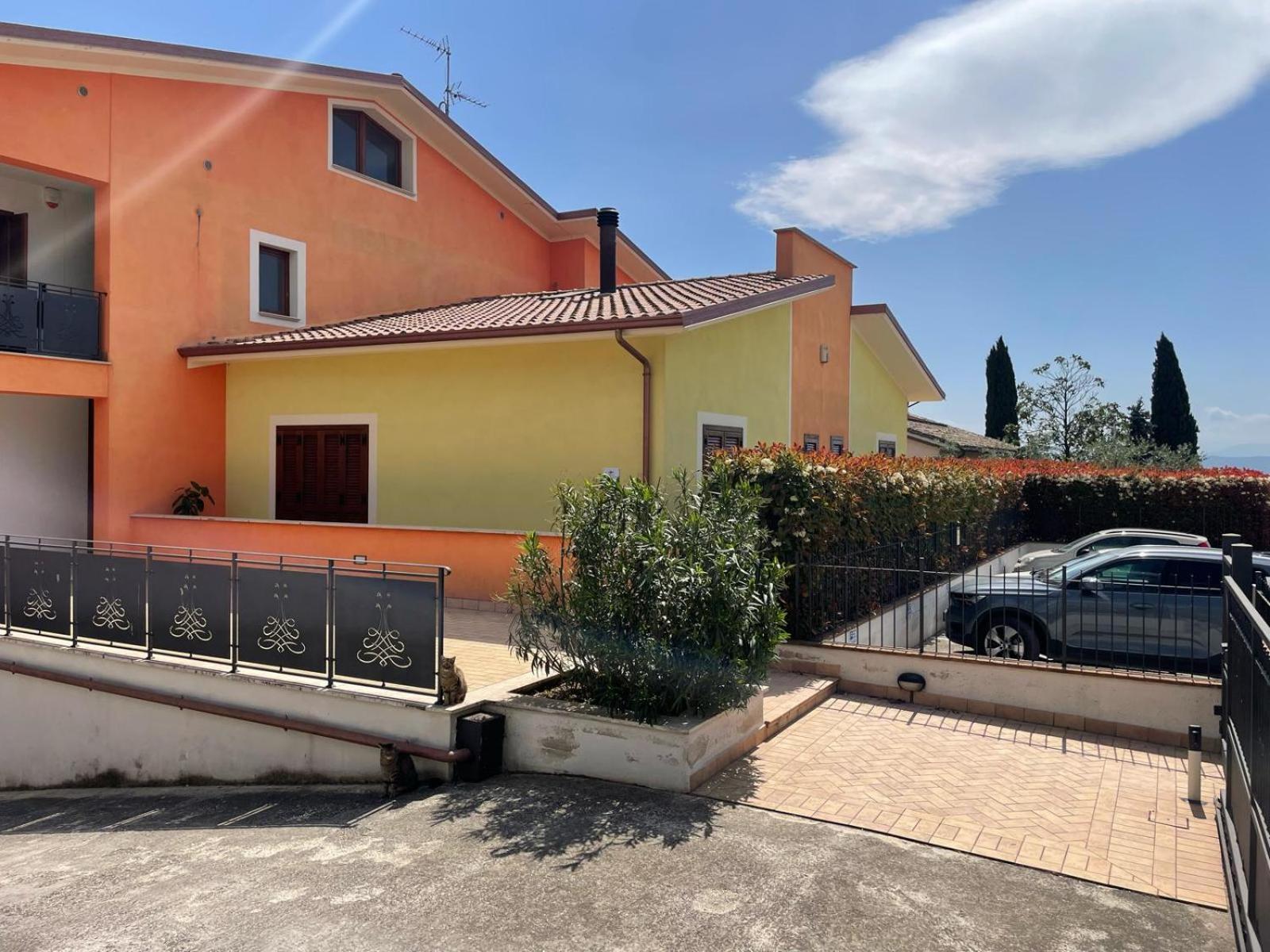 Casa Achille Hotel Spello Kültér fotó